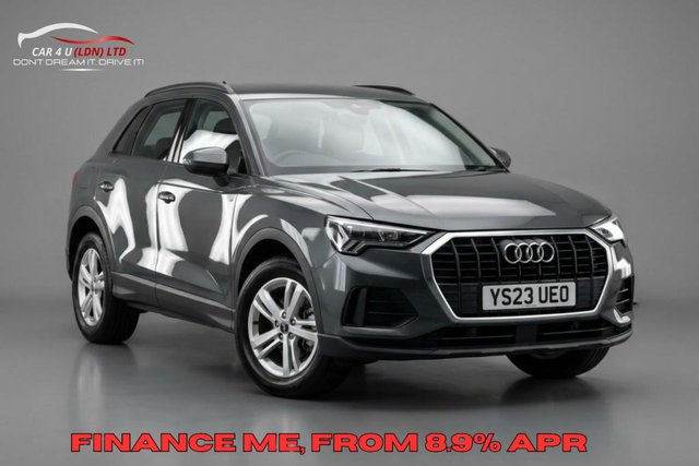 View our AUDI Q3
