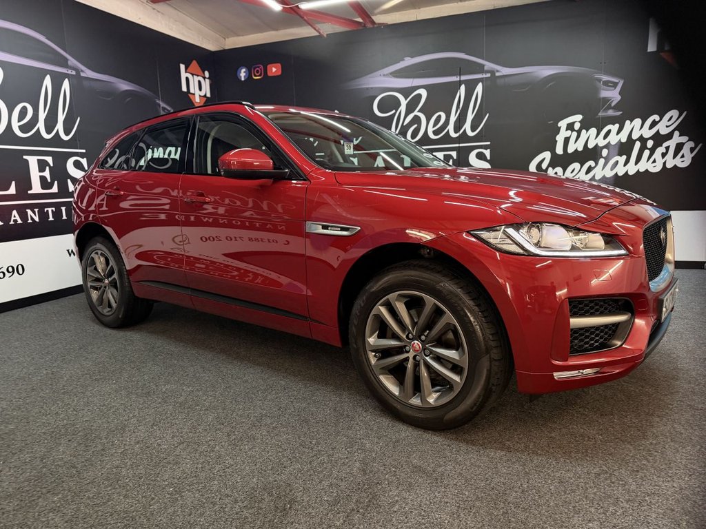 Jaguar F-Pace
