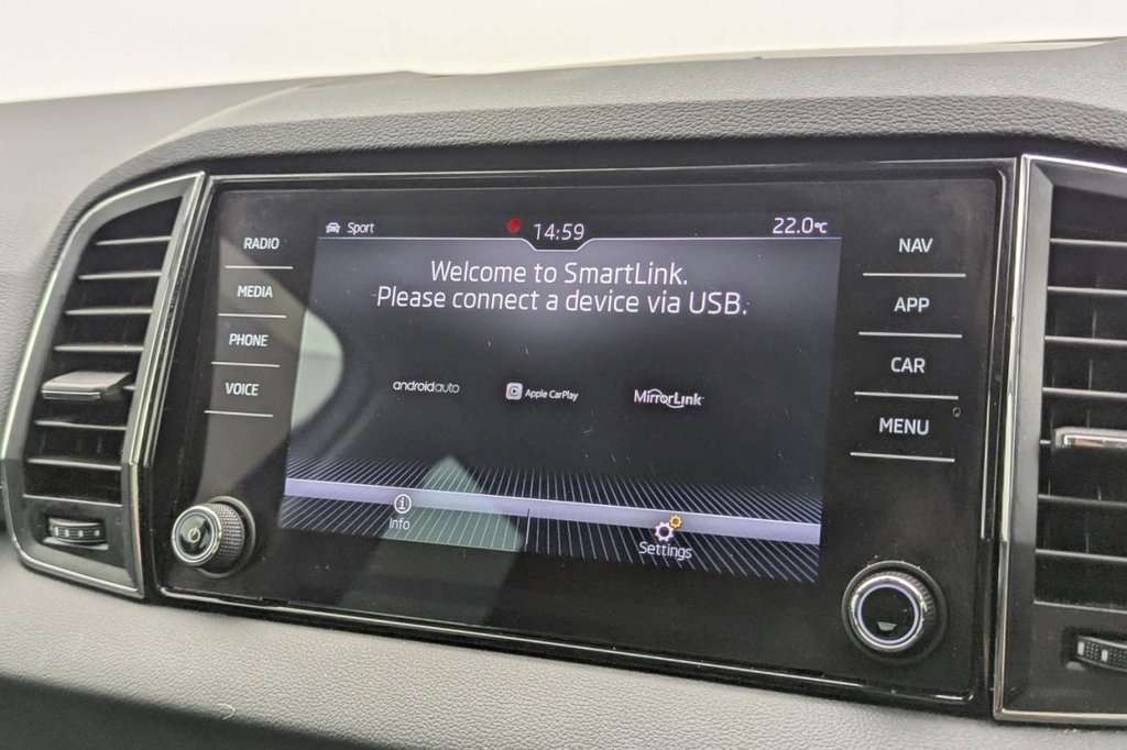 USED 2018 68 SKODA KAROQ 1.6 TDI SE L SUV 5dr Diesel DSG Euro 6 (s/s) (115 ps) Car Play, Rear Camera, Sat Nav