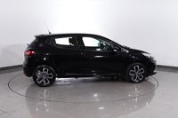 USED 2019 19 RENAULT CLIO 1.5 dCi Play Hatchback 5dr Diesel Manual Euro 6 (s/s) (90 ps) 2 OWNERS I 4 DOCUMENTED SERVICES