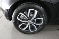 USED 2019 19 RENAULT CLIO 1.5 dCi Play Hatchback 5dr Diesel Manual Euro 6 (s/s) (90 ps) 2 OWNERS I 4 DOCUMENTED SERVICES