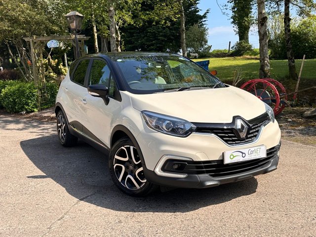 View our RENAULT CAPTUR