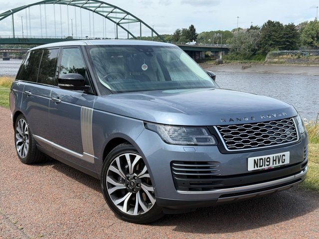 View our LAND ROVER RANGE ROVER