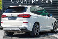 USED 2022 22 BMW X5 4.4 M50i V8 Auto xDrive Euro 6 (s/s) 5dr Sky Lounge/Comfort & Tech Pack