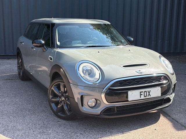 View our MINI CLUBMAN