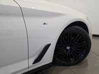 USED 2017 67 BMW 5 SERIES 3.0 530d M Sport Touring 5dr Diesel Auto xDrive Euro 6 (s/s) (265 ps) PAN ROOF + LEATHERS + NAV + CRUISE