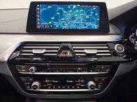 USED 2017 67 BMW 5 SERIES 3.0 530d M Sport Touring 5dr Diesel Auto xDrive Euro 6 (s/s) (265 ps) PAN ROOF + LEATHERS + NAV + CRUISE