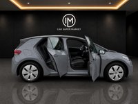 USED 2022 VOLKSWAGEN ID.3 Pro 58kWh Life Hatchback 5dr Electric Auto (145 ps) 