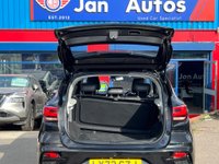 USED 2023 72 MG MG ZS 1.0 T-GDI Exclusive Auto Euro 6 5dr 1owner+CarPlay+Camera+Leather
