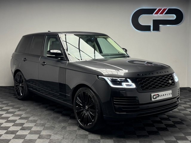 View our Land Rover Range Rover 3.0 SD V6 Vogue SUV 5dr Diesel Auto 4WD Euro 6 (s/s) (275 ps)