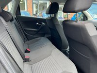 USED 2010 59 VOLKSWAGEN POLO 1.4 SE Hatchback 5dr Petrol DSG Euro 5 (85 ps) 