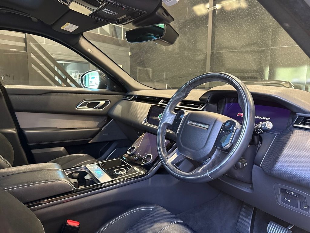USED 2020 70 LAND ROVER RANGE ROVER VELAR 3.0 D300 R-Dynamic SE SUV 5dr Diesel Auto 4WD Euro 6 (s/s) (300 ps) PANORAMIC ROOF|AIR SUSPENSION
