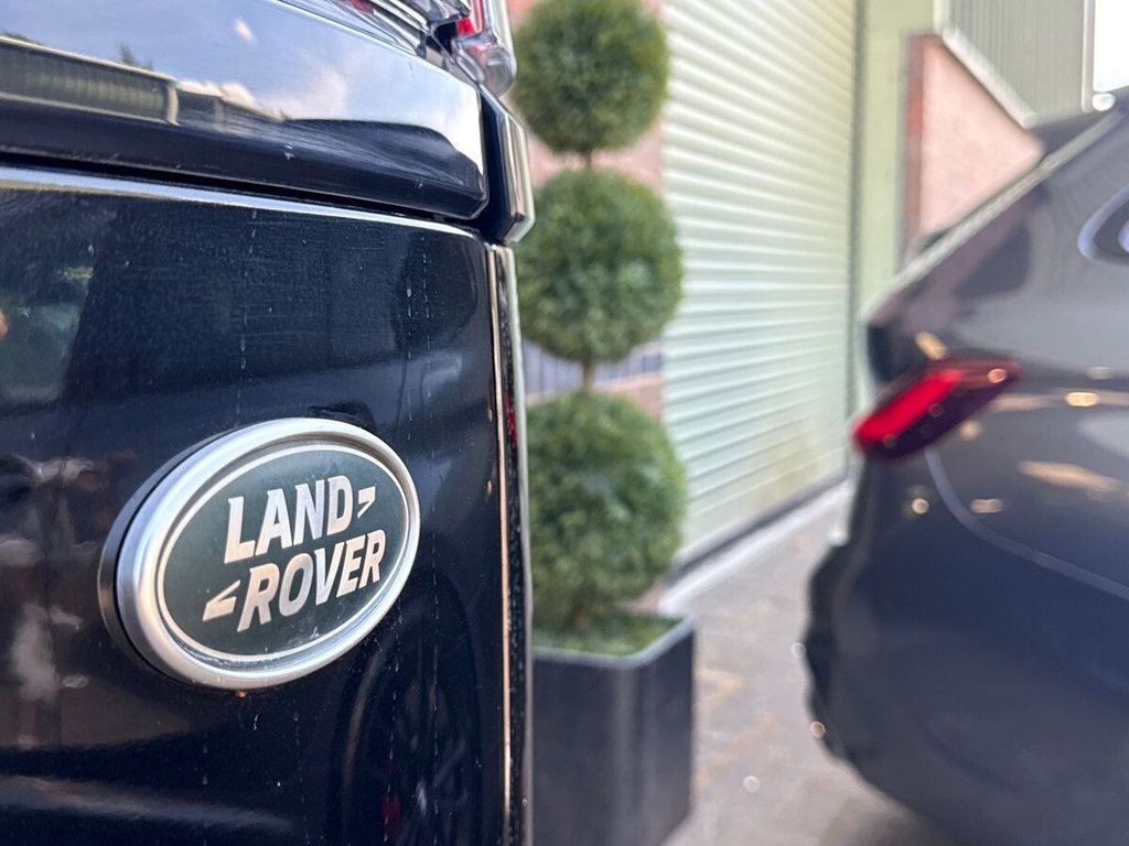 USED 2020 70 LAND ROVER RANGE ROVER VELAR 3.0 D300 R-Dynamic SE SUV 5dr Diesel Auto 4WD Euro 6 (s/s) (300 ps) PANORAMIC ROOF|AIR SUSPENSION