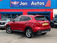 USED 2023 23 MG MG HS 1.5 T-GDI Exclusive DCT Euro 6 (s/s) 5dr PanRoof+Leather+CarPlay+Camera