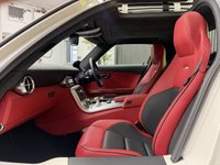 USED 2010 10 MERCEDES-BENZ SLS 6.2 63 V8 AMG Coupe 2dr Petrol SpdS DCT Euro 5 (571 ps) DELIVERY AVAILABLE