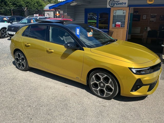 View our VAUXHALL ASTRA