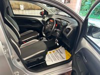 USED 2016 16 TOYOTA AYGO 1.0 VVT-i x-play Hatchback 5dr Petrol Manual Euro 6 (68 ps) 