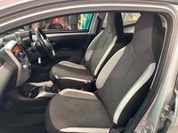 USED 2016 16 TOYOTA AYGO 1.0 VVT-i x-play Hatchback 5dr Petrol Manual Euro 6 (68 ps) 