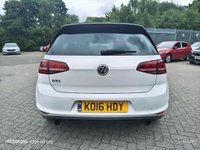 USED 2016 16 VOLKSWAGEN GOLF 2.0 TSI BlueMotion Tech GTI Hatchback 5dr Petrol DSG Euro 6 (s/s) (220 ps) PAN ROOF! HEATED SEATS! SATNAV