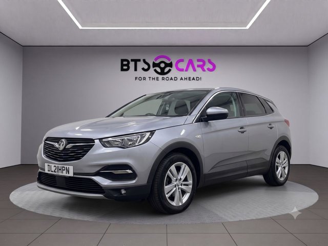 View our Vauxhall Grandland X 1.2 Turbo SE Premium SUV 5dr Petrol Auto Euro 6 (s/s) (130 ps)