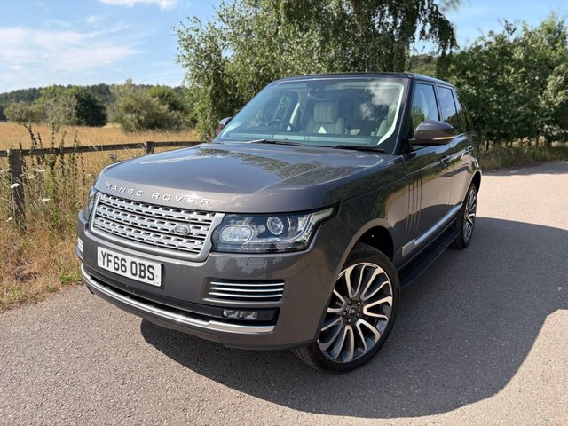 View our LAND ROVER RANGE ROVER