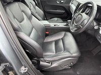USED 2018 68 VOLVO XC60 2.0 D4 Momentum SUV 5dr Diesel Auto AWD Euro 6 (s/s) (190 ps) Sat Nav/ Rear Camera/ Heated Seats