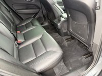 USED 2018 68 VOLVO XC60 2.0 D4 Momentum SUV 5dr Diesel Auto AWD Euro 6 (s/s) (190 ps) Sat Nav/ Rear Camera/ Heated Seats