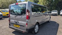USED 2020 20 RENAULT TRAFIC Minibus LWB Sport Nav EDC Automatic DCi 170 PS 9 Seat L2 With Air Conditioning, Electric Pack,Cruise control, Reverse camera, Auto Wipers finished in 