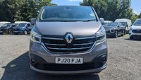 USED 2020 20 RENAULT TRAFIC Minibus LWB Sport Nav EDC Automatic DCi 170 PS 9 Seat L2 With Air Conditioning, Electric Pack,Cruise control, Reverse camera, Auto Wipers finished in 