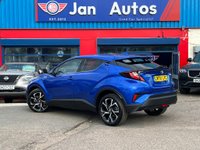 USED 2020 70 TOYOTA C-HR 1.8 VVT-h Design CVT Euro 6 (s/s) 5dr 1owner+Nav+HeatedSeats+Camera