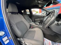 USED 2020 70 TOYOTA C-HR 1.8 VVT-h Design CVT Euro 6 (s/s) 5dr 1owner+Nav+HeatedSeats+Camera
