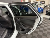 USED 2018 18 FORD FOCUS 2.0T EcoBoost ST-3 Hatchback 5dr Petrol Manual Euro 6 (s/s) (250 ps) HTD STEERING WHEEL, DOOR PROTECTORS