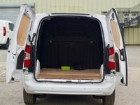 USED 2023 23 VAUXHALL COMBO 1.5 Turbo D 2300 Pro Panel Van 5dr Diesel Manual L1 H1 Euro 6 (s/s) (100 ps) 