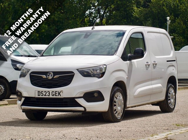 View our Vauxhall Combo 1.5 Turbo D 2300 Pro Panel Van 5dr Diesel Manual L1 H1 Euro 6 (s/s) (100 ps)