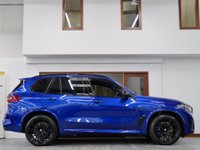 USED 2021 21 BMW X5 M 4.4i V8 Competition Auto xDrive Euro 6 (s/s) 5dr SKY ROOF+MARINA BLUE+B&W+HUD