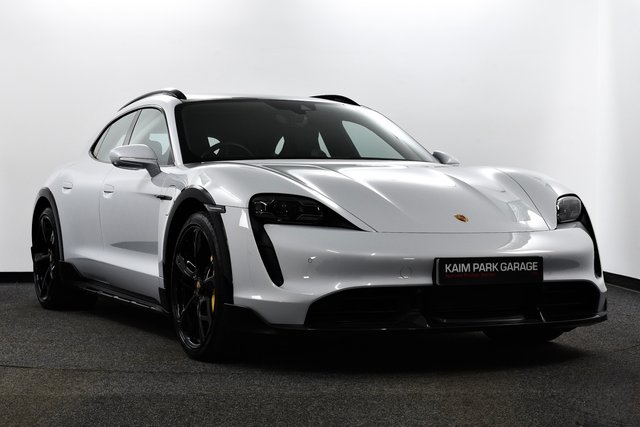 2023 PORSCHE TAYCAN