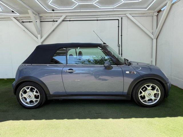 View our MINI CONVERTIBLE