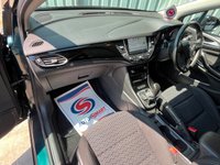 USED 2019 19 VAUXHALL ASTRA 1.0i Turbo ecoTEC SRi Nav Hatchback 5dr Petrol Manual Euro 6 (s/s) (105 ps) FULL SERVICE HISTORY SAT NAV