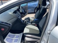 USED 2014 64 FORD FOCUS 1.6 TDCi Zetec Navigator Hatchback 5dr Diesel Manual Euro 5 (s/s) (115 ps) SUPPLIED WITH  AA WARRANTY