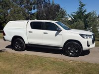 USED 2022 22 TOYOTA HILUX 2.4 D-4D Icon Pickup Double Cab 4dr Diesel Auto 4WD Euro 6 (s/s) (150 ps) TOYOTA HILUX ICON D/CAB AUTOMATIC ONE OWNER WHITE