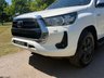 USED 2022 22 TOYOTA HILUX 2.4 D-4D Icon Pickup Double Cab 4dr Diesel Auto 4WD Euro 6 (s/s) (150 ps) TOYOTA HILUX ICON D/CAB AUTOMATIC ONE OWNER WHITE