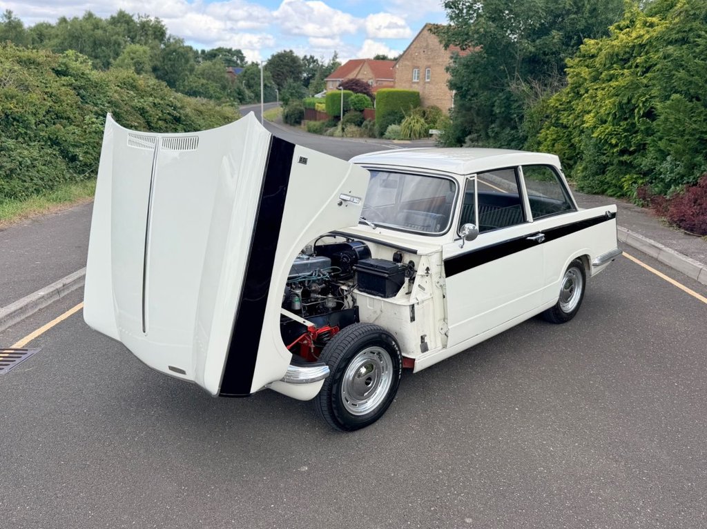 USED 1969 TRIUMPH VITESSE Mk2 // 2000cc // Restored // px swap  