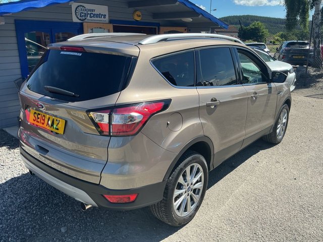 View our FORD KUGA