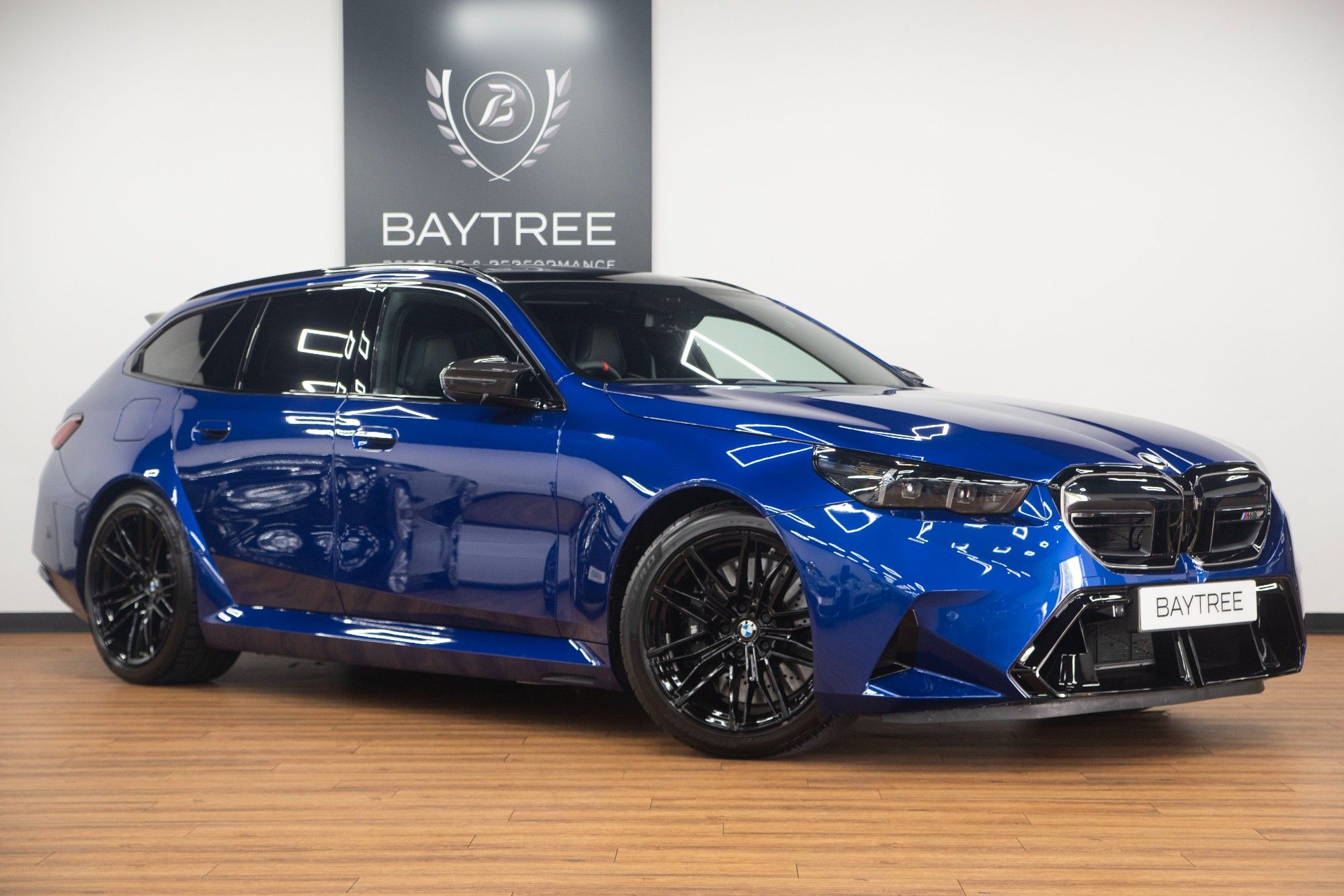 USED 2026 26 BMW M5 4.4 Touring 