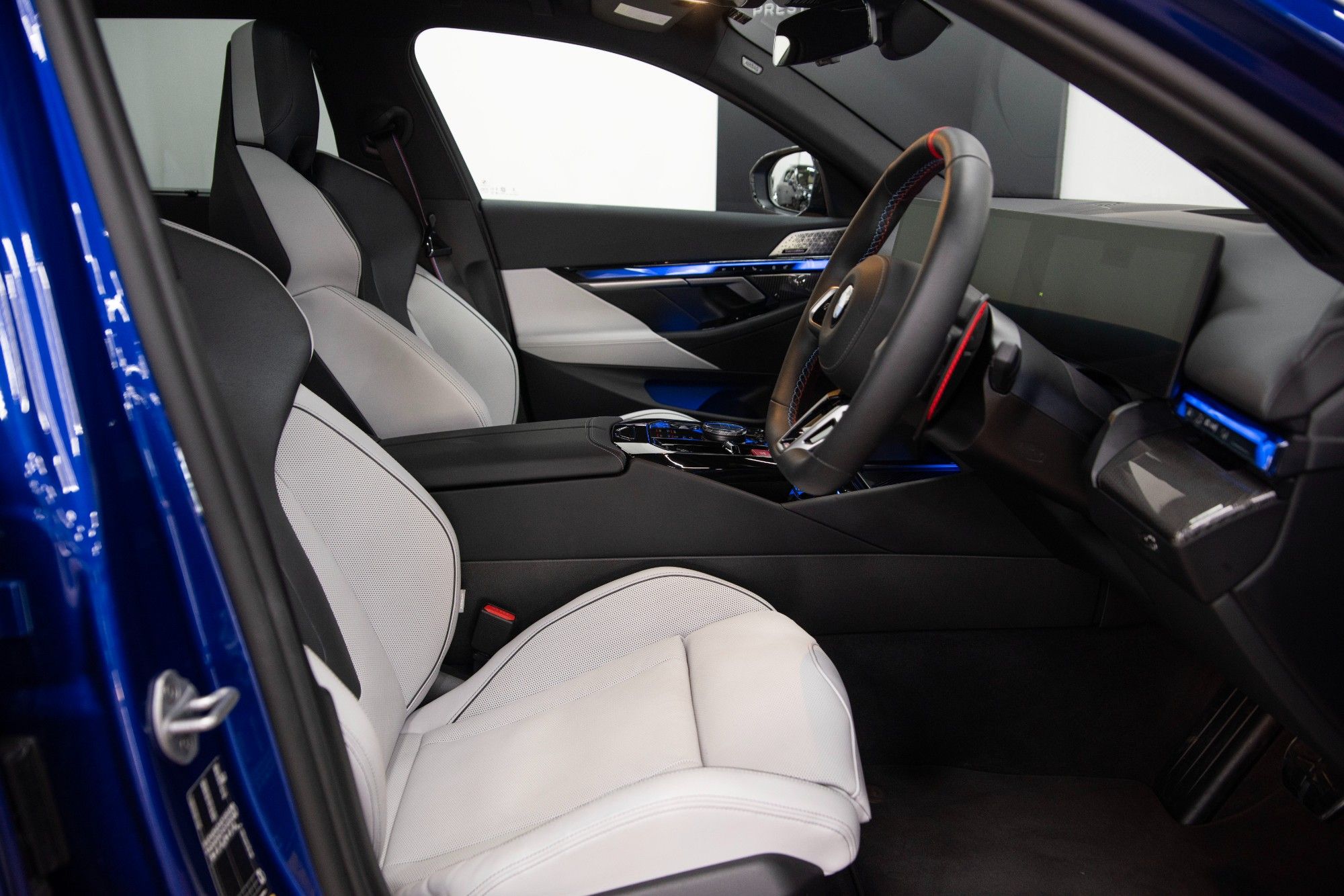 USED 2026 26 BMW M5 4.4 Touring 