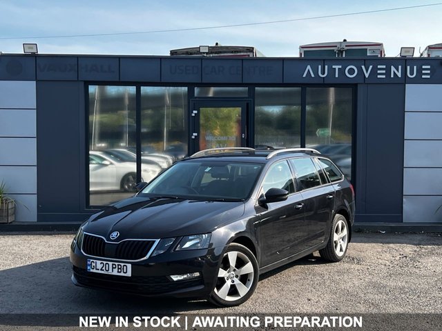 View our Skoda Octavia 1.6 TDI SE Drive Estate 5dr Diesel Manual Euro 6 (s/s) (115 ps)