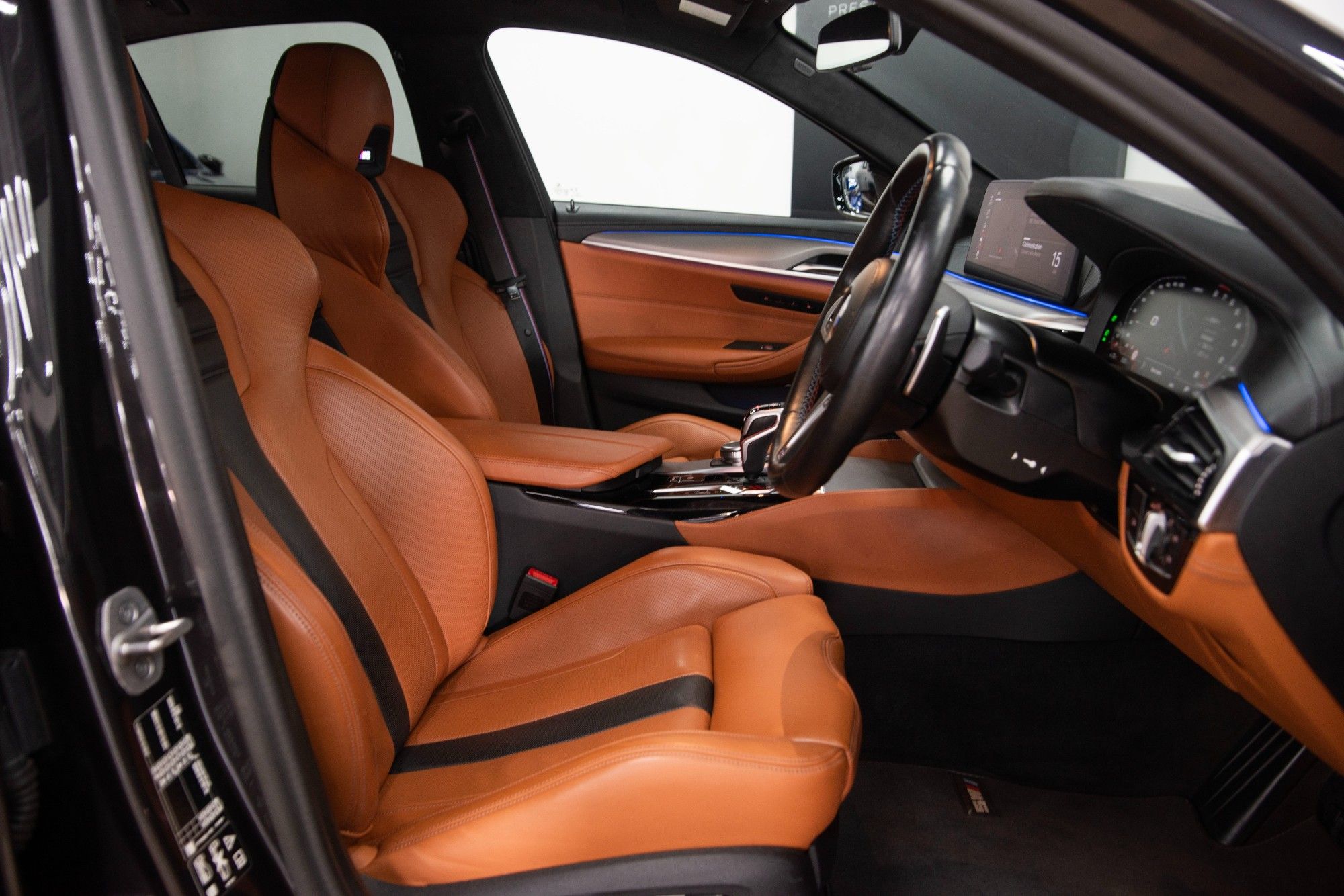 USED 2022 22 BMW M5 4.4i V8 Competition 