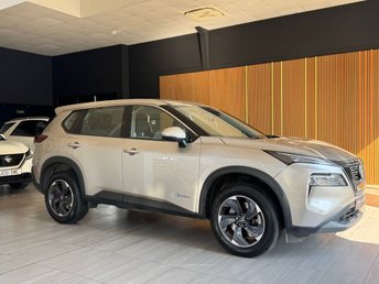 View our NISSAN X-TRAIL