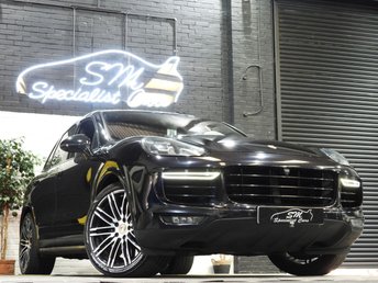2016 PORSCHE CAYENNE
