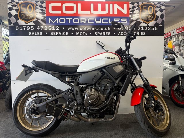 View our YAMAHA XSR700